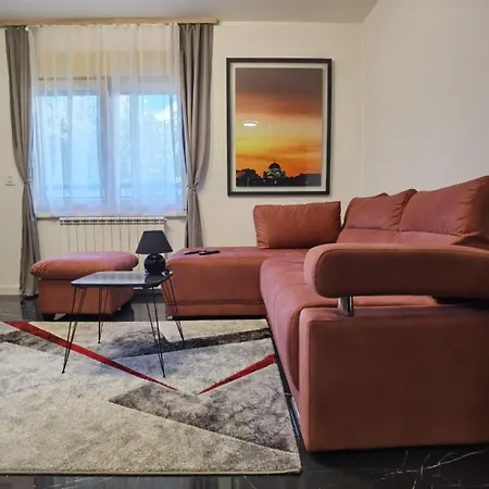 One Bedroom In Center