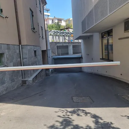 One Bedroom In Center